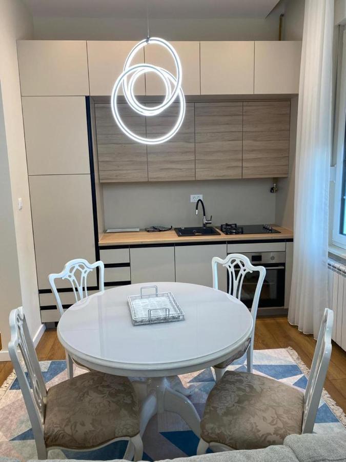 Academy Of Art Apartment Сараєво Екстер'єр фото